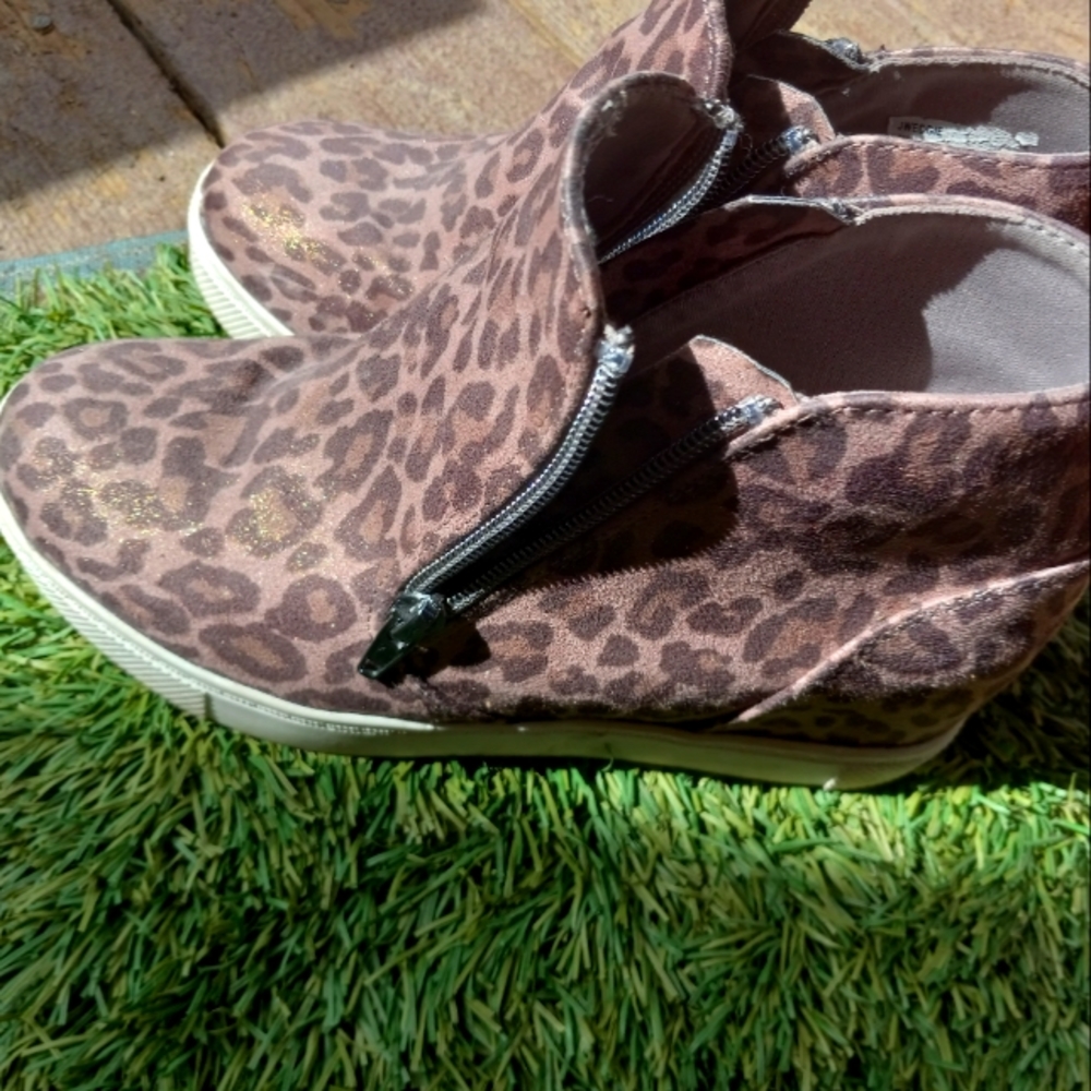 Steve madden wedges